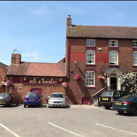 The Dog & Doublet Inn Kingsbury Exteriér fotografie
